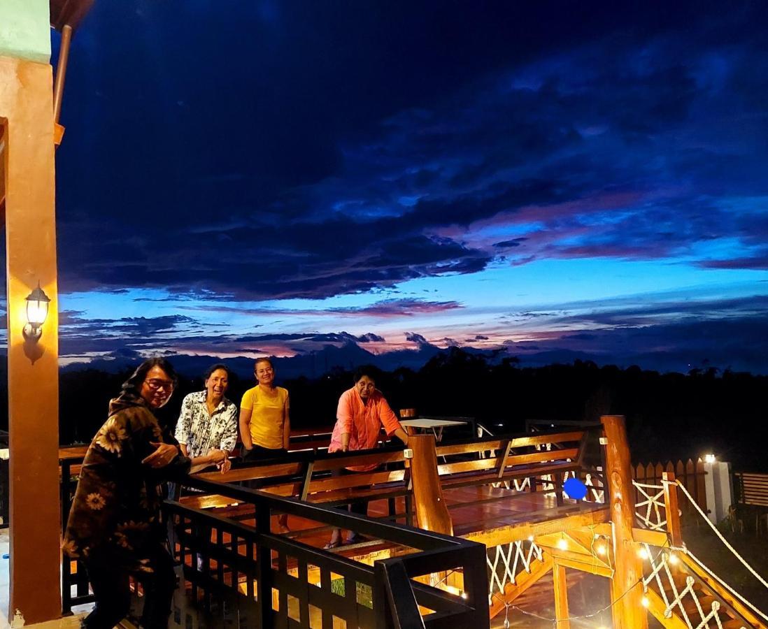 Kopa Hilltop - Family Guest Home Ruteng Exterior photo